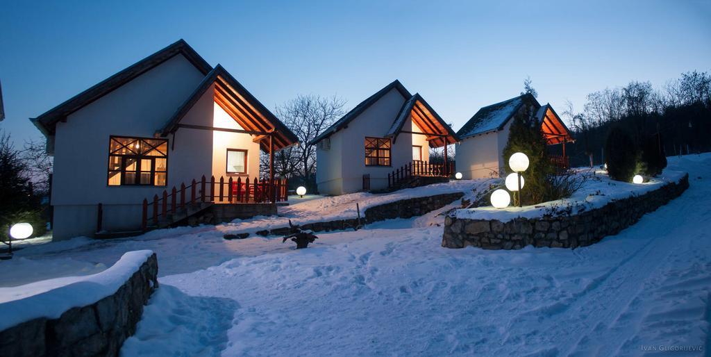 Holiday Home Jazacka Bajka Врднік Екстер'єр фото