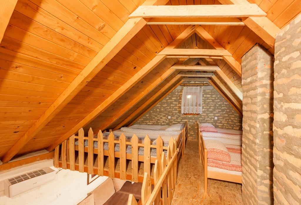 Holiday Home Jazacka Bajka Врднік Екстер'єр фото
