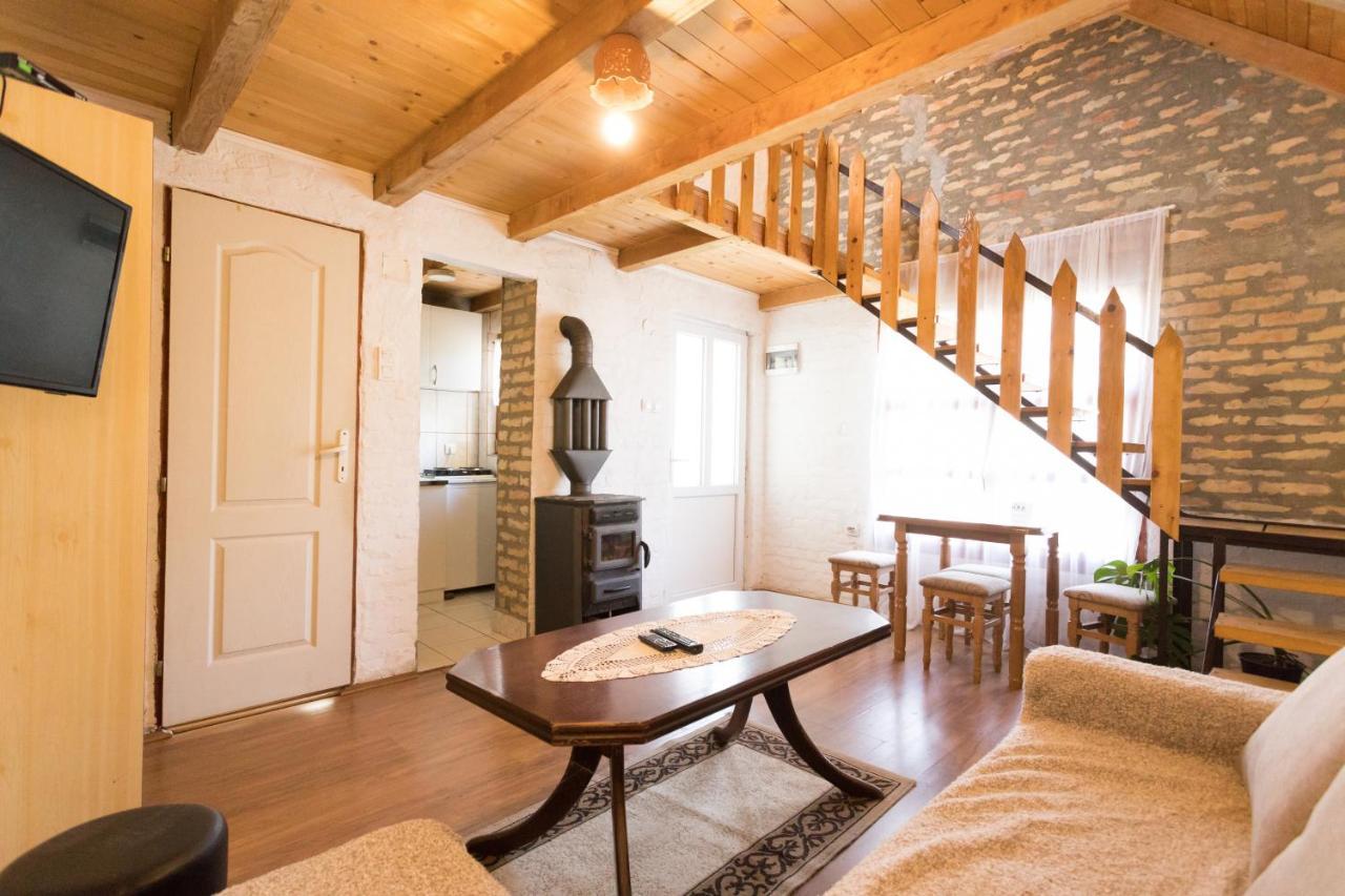 Holiday Home Jazacka Bajka Врднік Екстер'єр фото