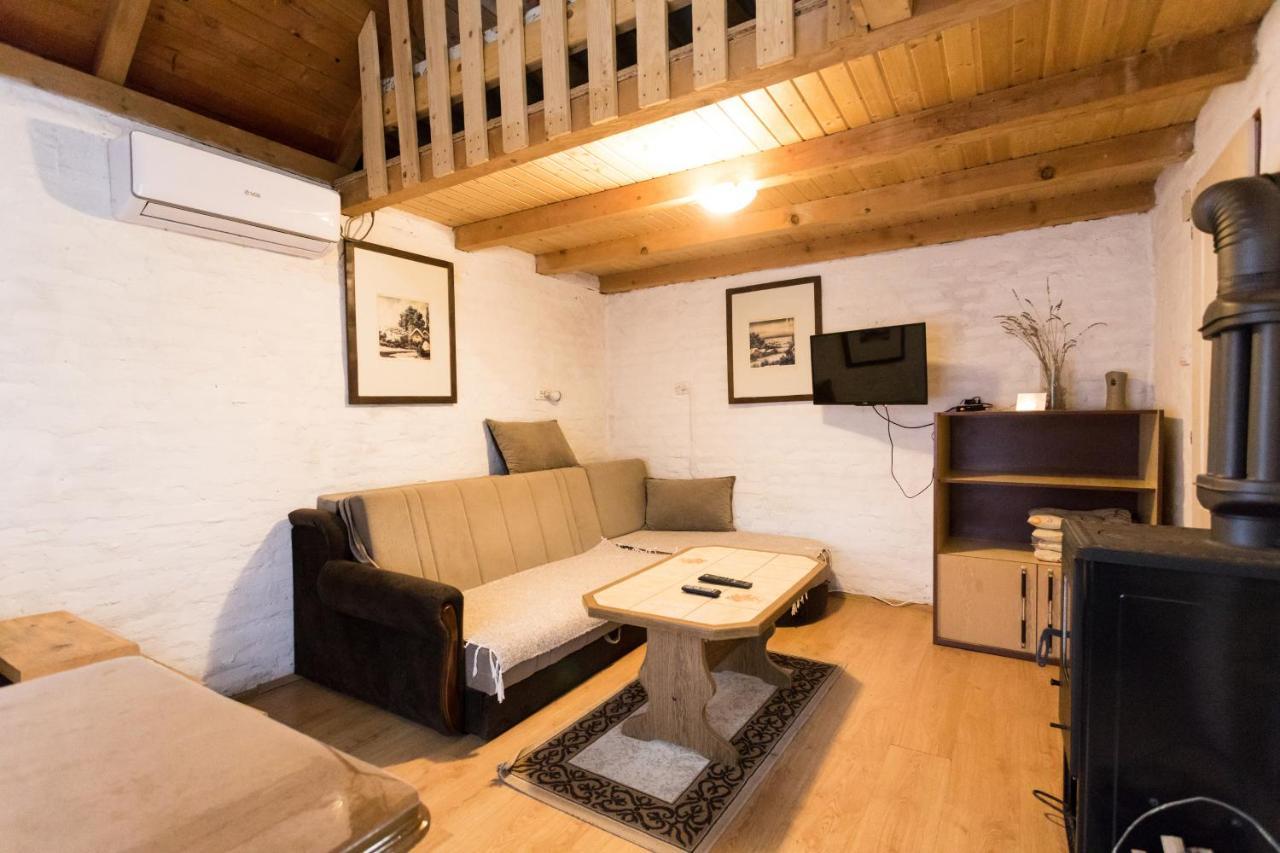Holiday Home Jazacka Bajka Врднік Екстер'єр фото